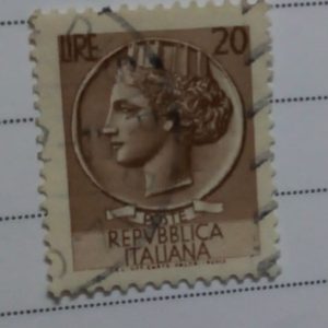 Rare 1953 Italia Coin