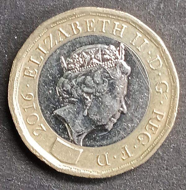 2016 One Pound Coin – Elizabeth II – Bi-Metallic UK Coin