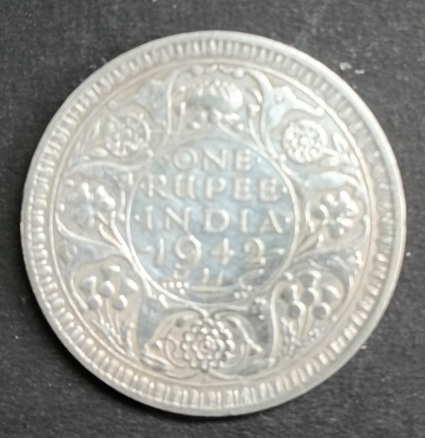 1942 British India One Rupee Silver Coin – George VI – WWII Issue - Image 2