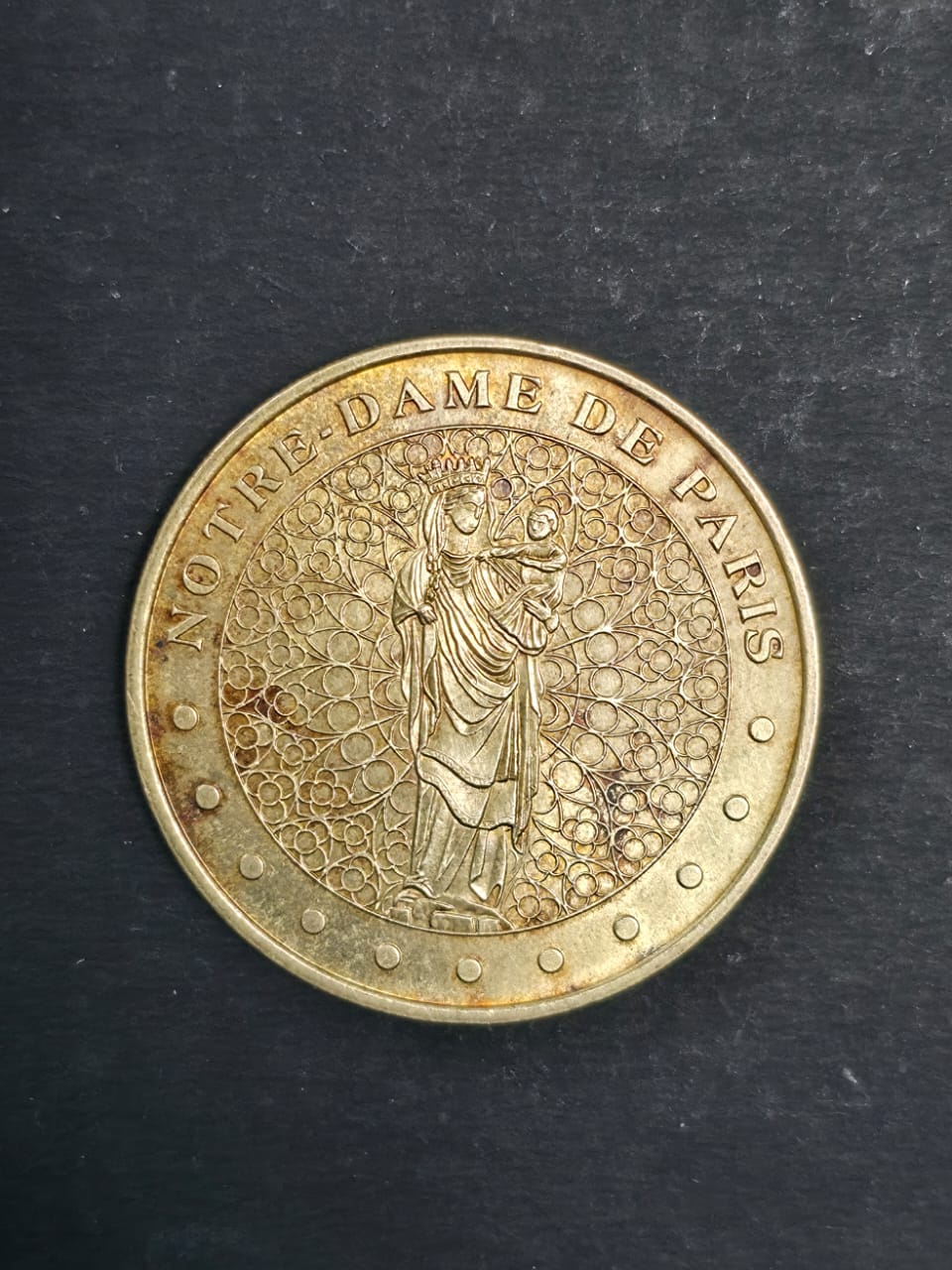 Casino Token & Yellow Medaille of Notre Dame Paris – $18 - Image 2